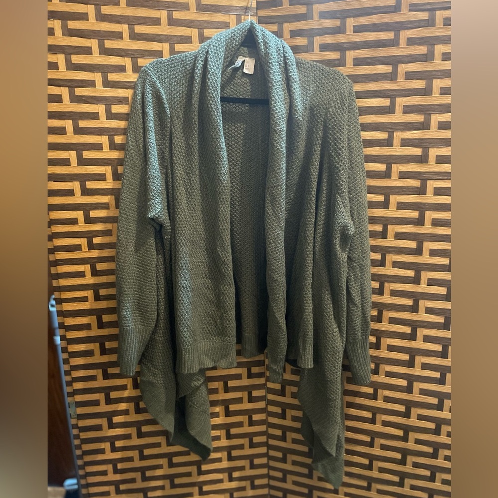 DIVIDED H&M green open shawl waterfall knit cardigan women’s 2x plus